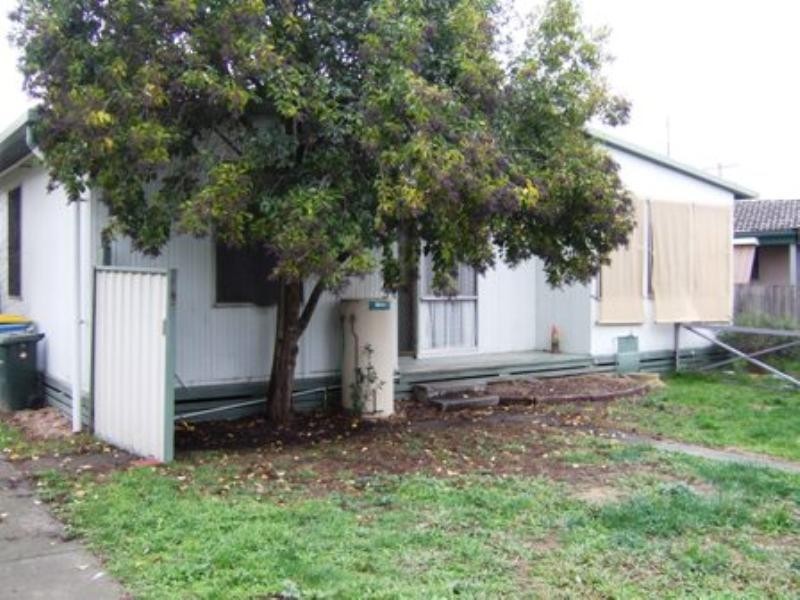 34 Howe Street, Seymour VIC 3660