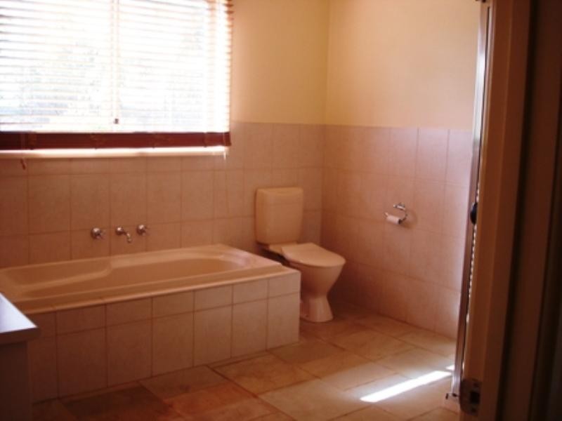 1898 Tarcombe Road, Avenel VIC 3664