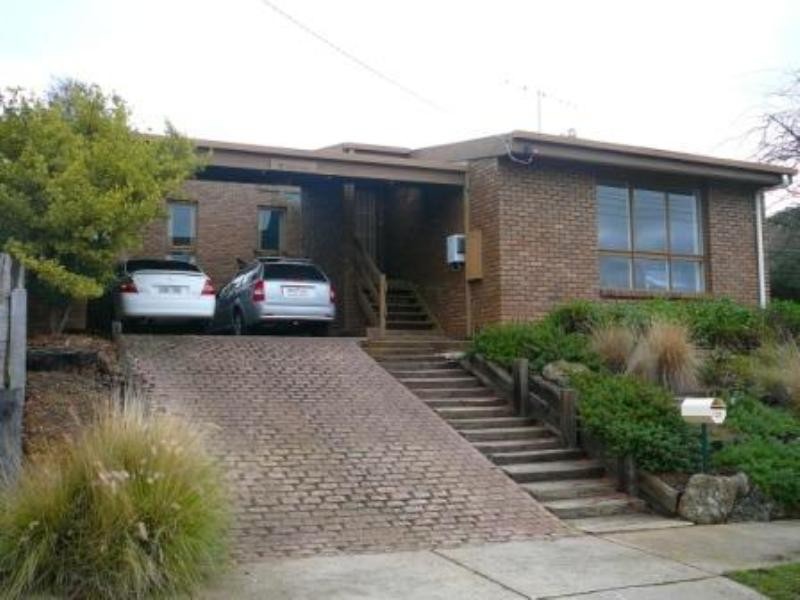 31 Hanley Crescent, Seymour VIC 3660