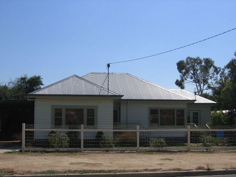 17 Watson Street, Seymour VIC 3660