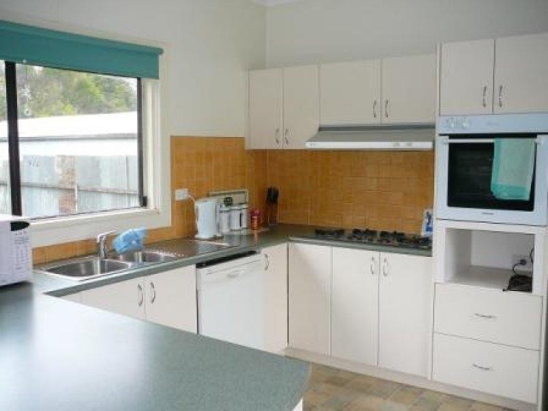 17 Watson Street, Seymour VIC 3660