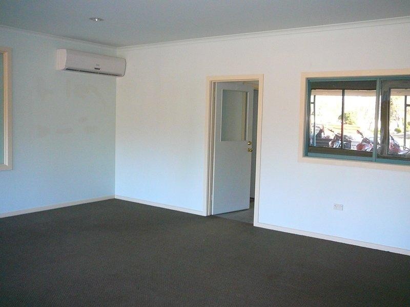 10,11and12/22 Emily Street, Seymour VIC 3660