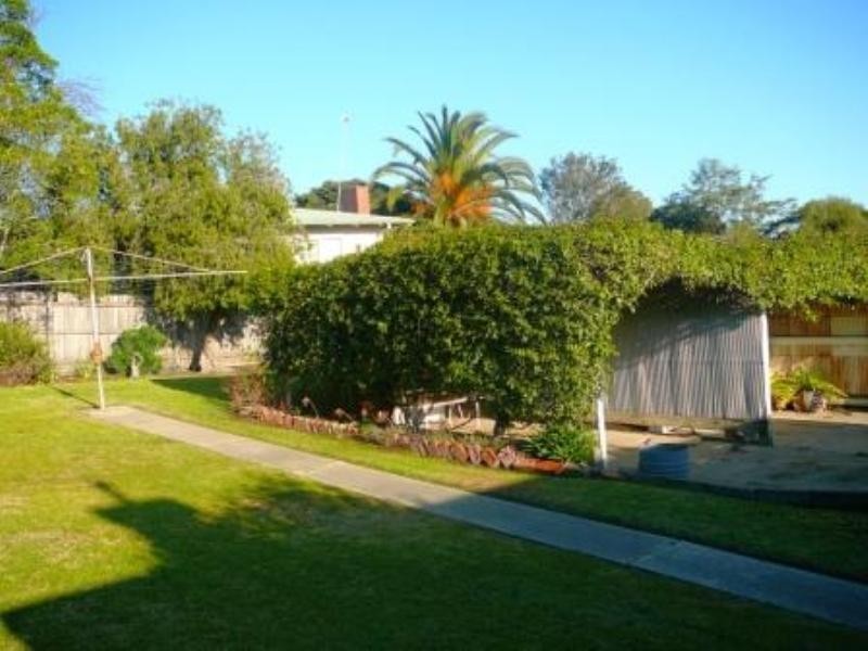 132 Anzac Avenue, Seymour VIC 3660