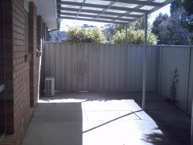 2/17 O’Sullivan Court, Seymour VIC 3660