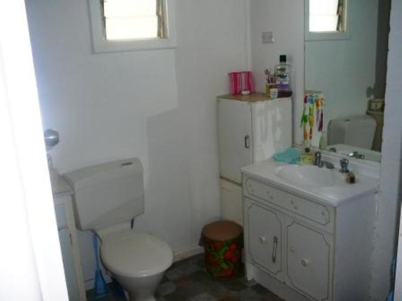 8 Grattan Street, Seymour VIC 3660