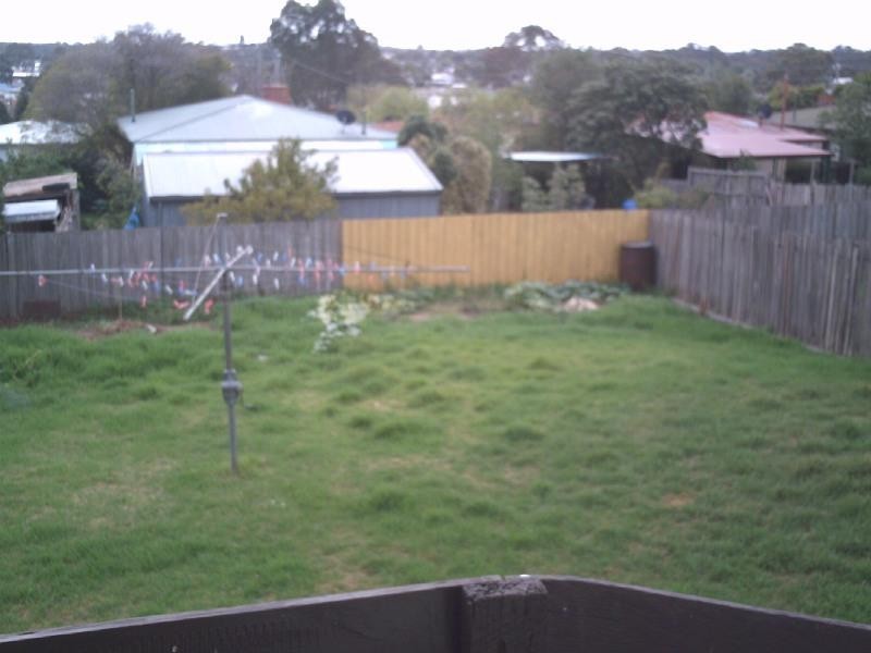 16 Heywood Crescent, Seymour VIC 3660