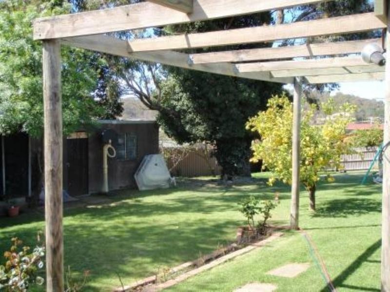 22 Delhi Street, Seymour VIC 3660