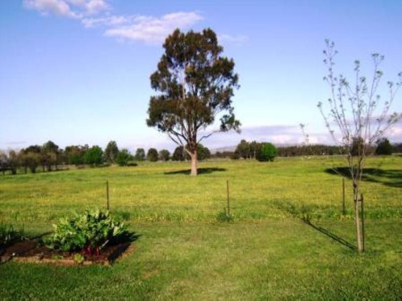 52 Morison Road, Seymour VIC 3660