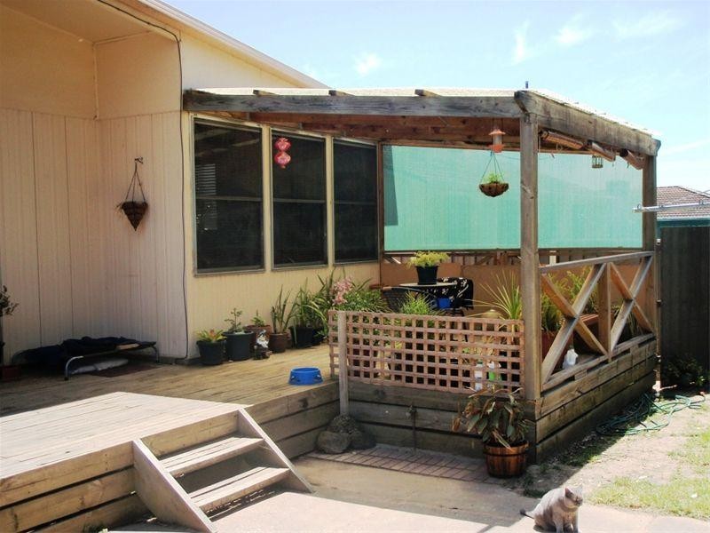 32 Martindale Crescent, Seymour VIC 3660