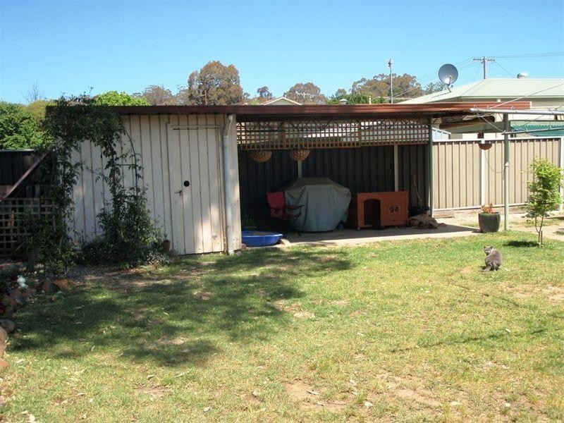 32 Martindale Crescent, Seymour VIC 3660