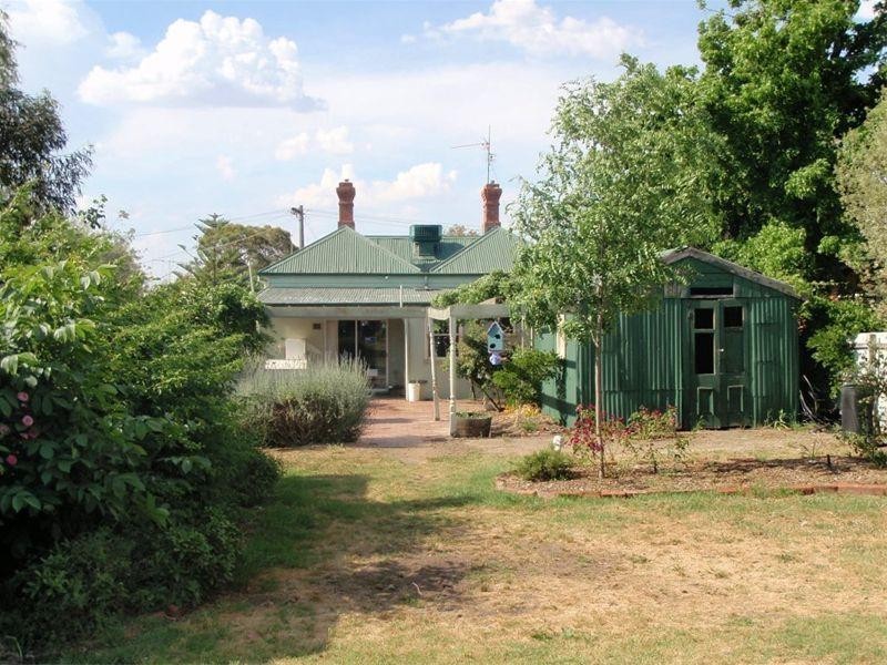 24 Progress Street, Seymour VIC 3660