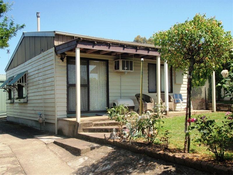 43 Oak Street, Seymour VIC 3660