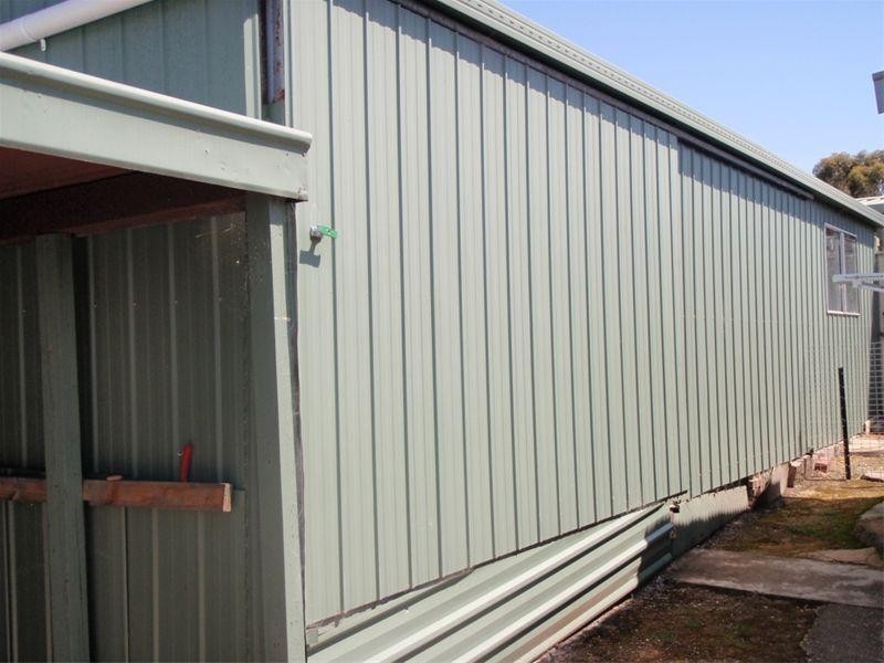 43 Oak Street, Seymour VIC 3660