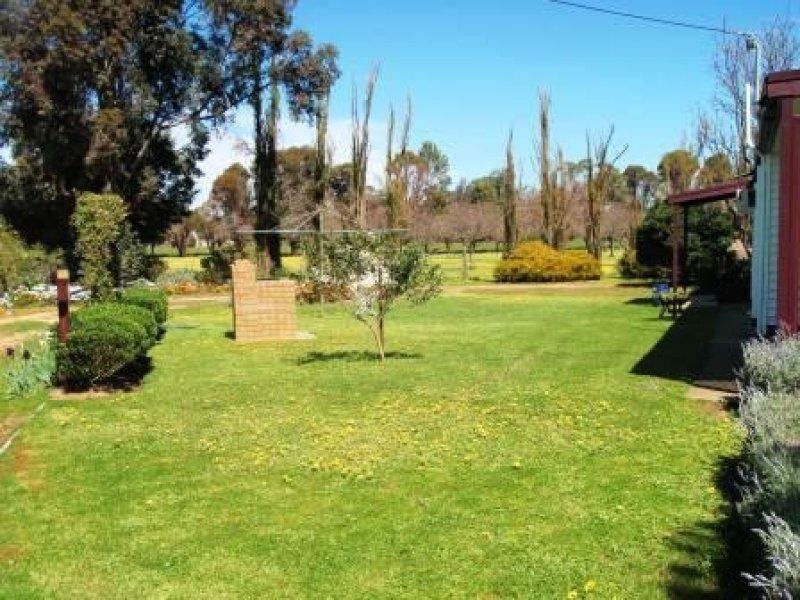 52 Morison Road, Seymour VIC 3660