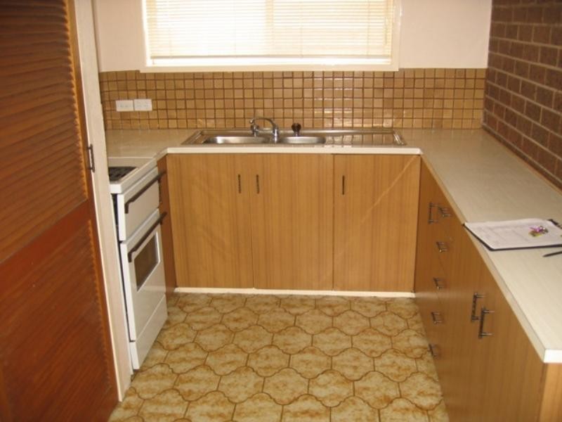 2/96 Wimble Street, Seymour VIC 3660