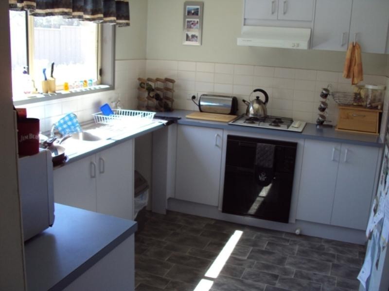 7 Kennedy Court, Seymour VIC 3660