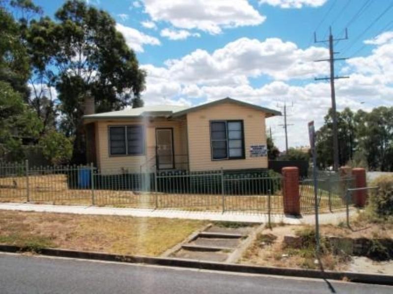 2 Chisholm Crescent, Seymour VIC 3660
