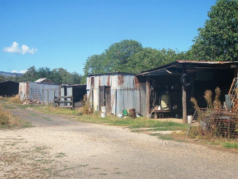 22 Highlands Road, Seymour VIC 3660