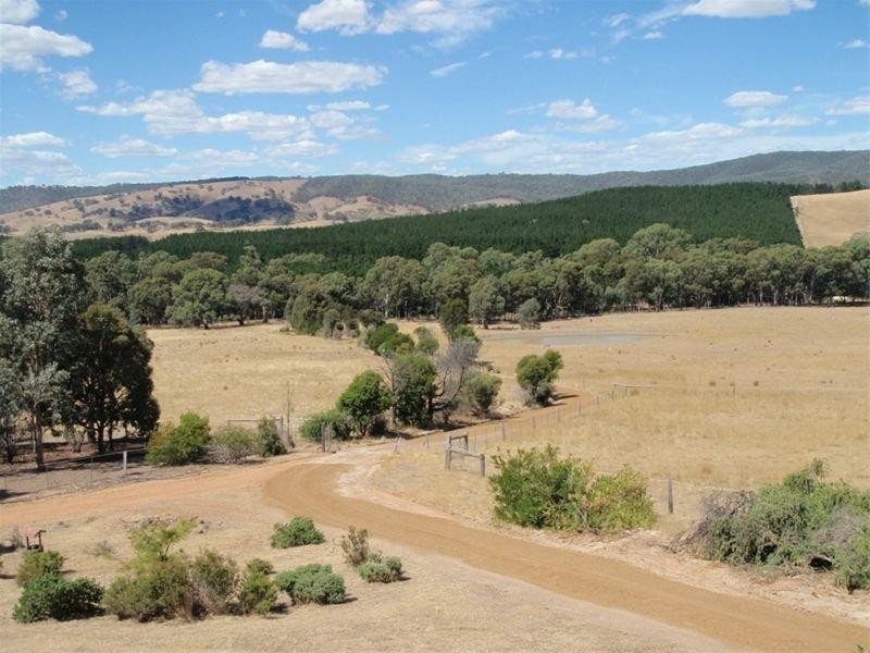 1330 Highlands Road, Seymour VIC 3660