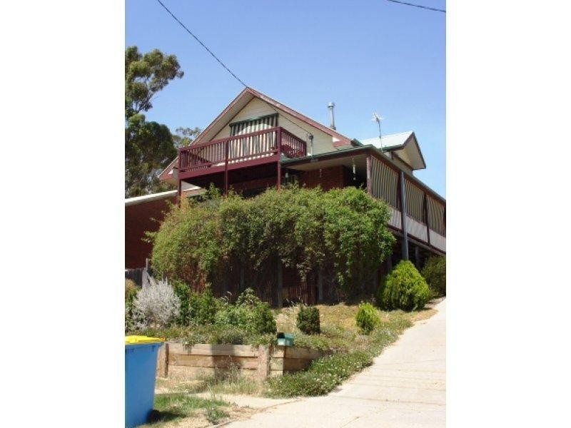 32 Monash Drive, Seymour VIC 3660