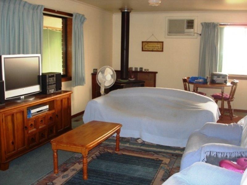 32 Monash Drive, Seymour VIC 3660