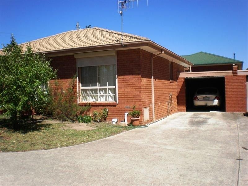 1/19 Delatite Road, Seymour VIC 3660