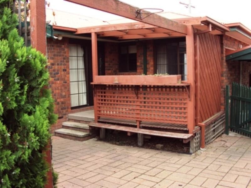 13 Redbank Road, Seymour VIC 3660