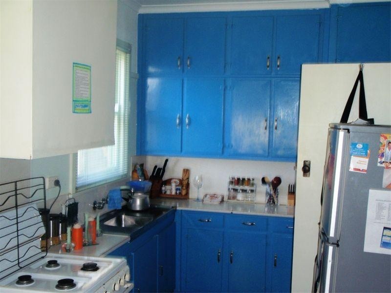 43 Chisholm Crescent, Seymour VIC 3660