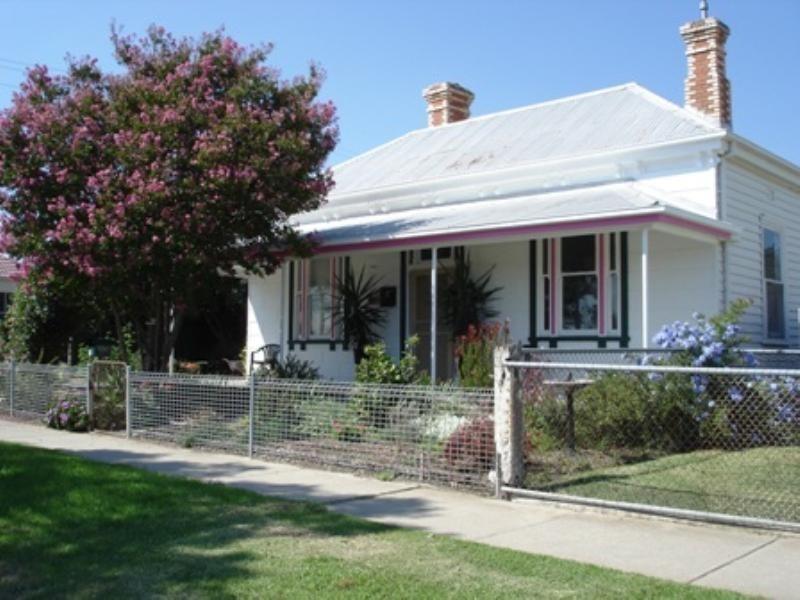 72 High Street, Seymour VIC 3660