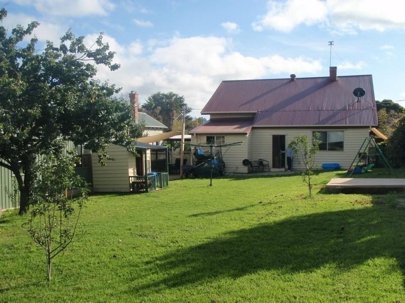 21 Butler Street, Seymour VIC 3660