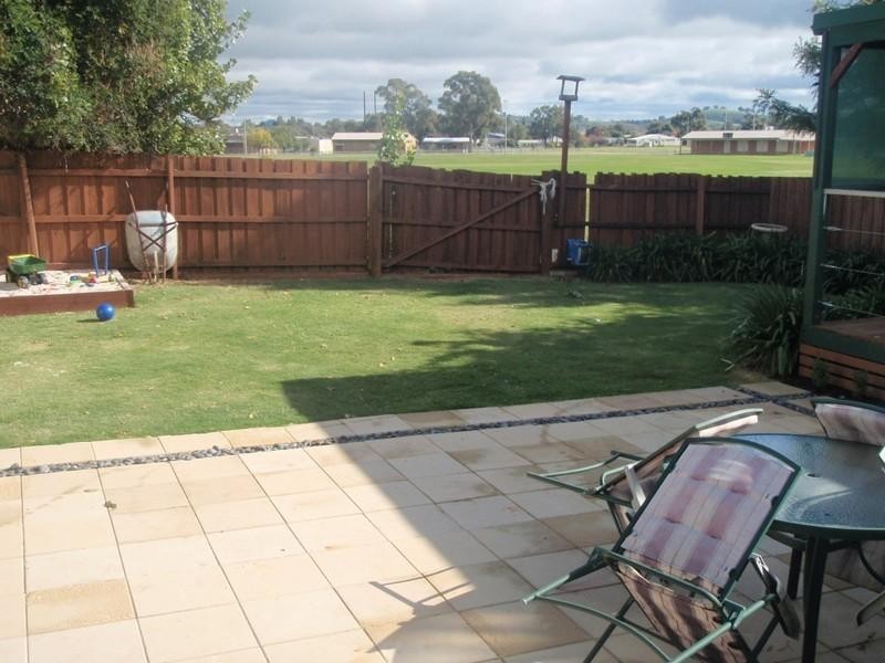 21 Howe Street, Seymour VIC 3660