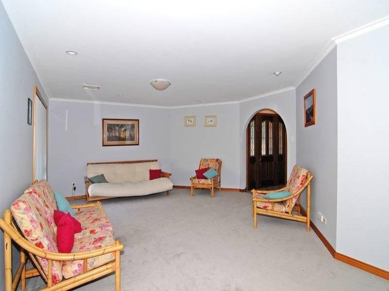 24 Greenbank Court, Leopold VIC 3224