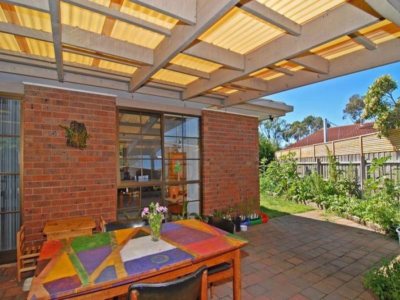 24 Greenbank Court, Leopold VIC 3224