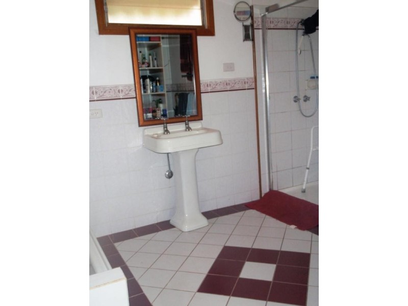 91 High Street, Seymour VIC 3660