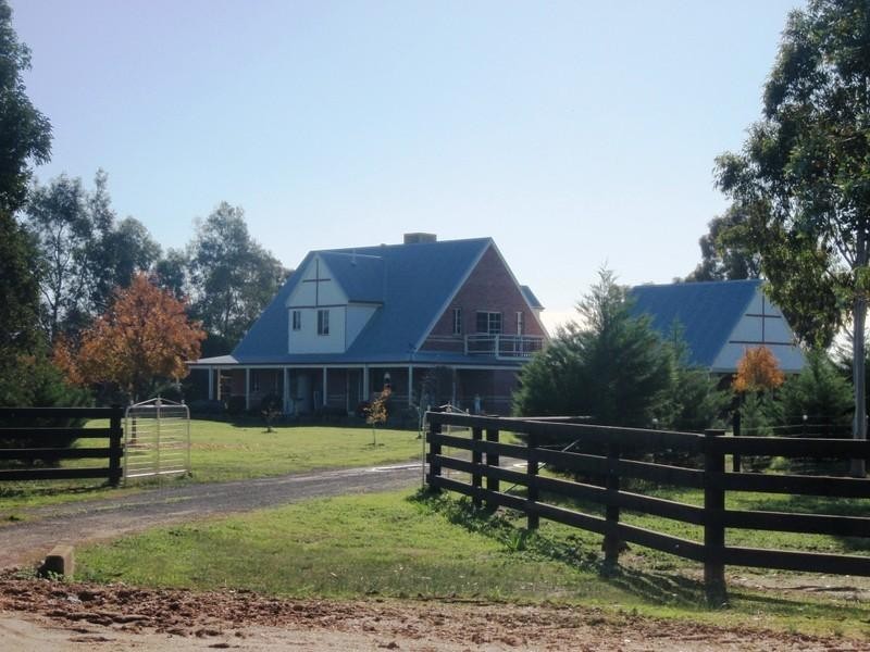 25 Ryan Court, Seymour VIC 3660