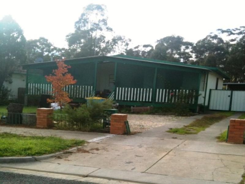 48 Martindale Crescent, Seymour VIC 3660