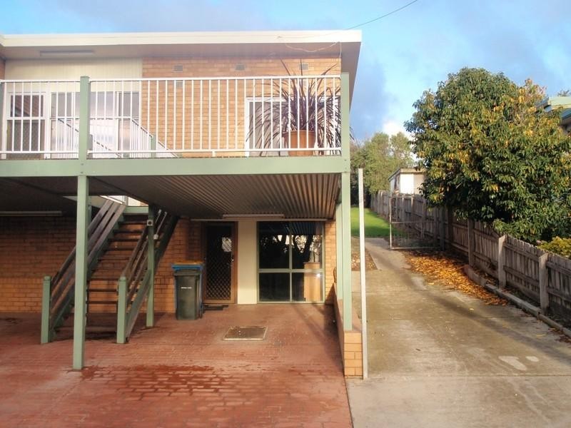 33 Gordon Crescent, Seymour VIC 3660