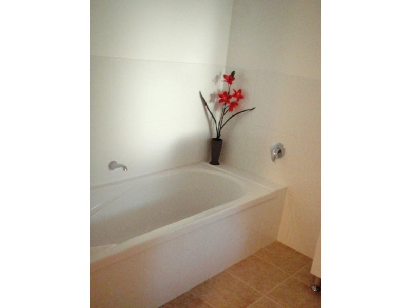 33 Gordon Crescent, Seymour VIC 3660