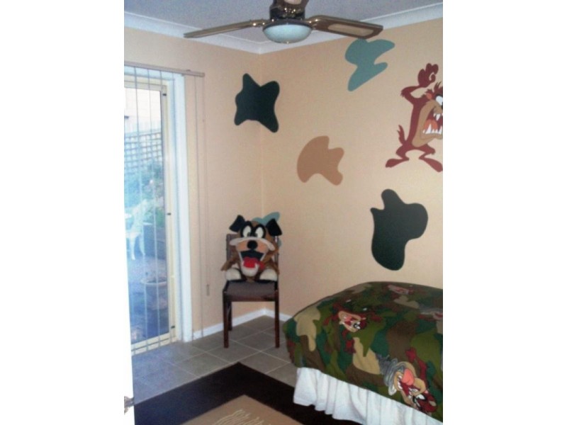 33 Gordon Crescent, Seymour VIC 3660