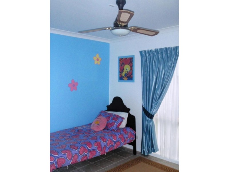 33 Gordon Crescent, Seymour VIC 3660