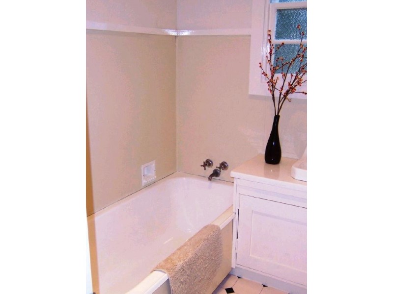 3 Grattan Street, Seymour VIC 3660