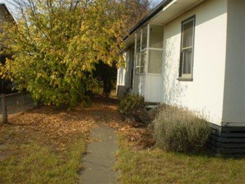 53 Anglesey Street, Seymour VIC 3660