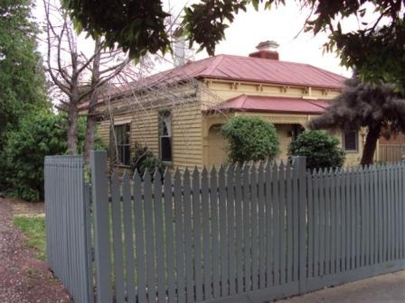 40 Goulburn Street, Seymour VIC 3660