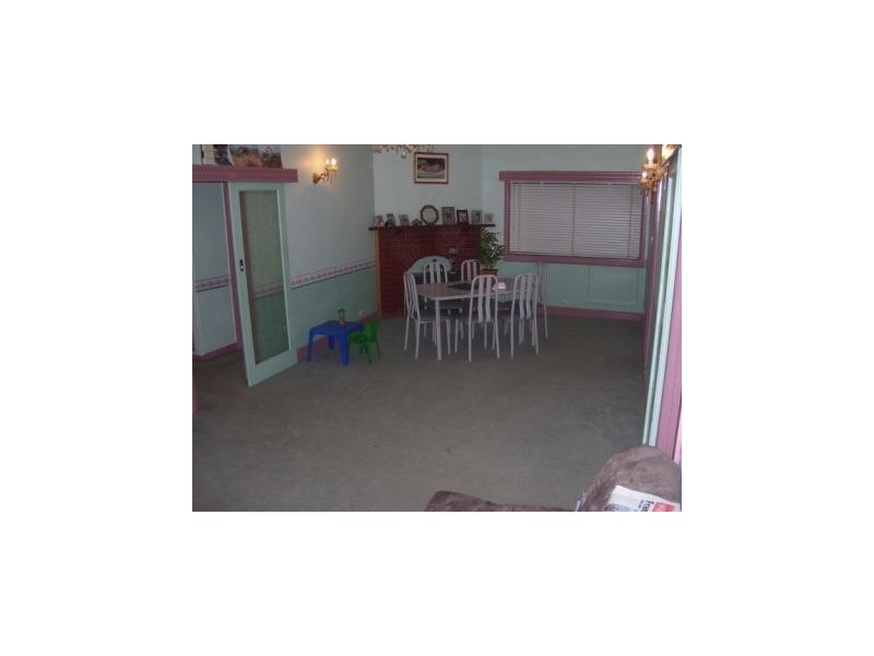 6 Park Street, Seymour VIC 3660