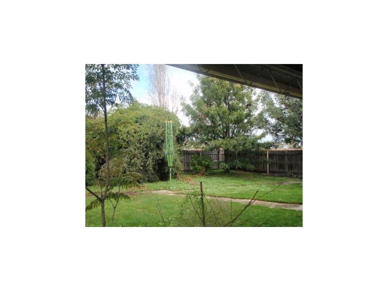 23 Howe Street, Seymour VIC 3660