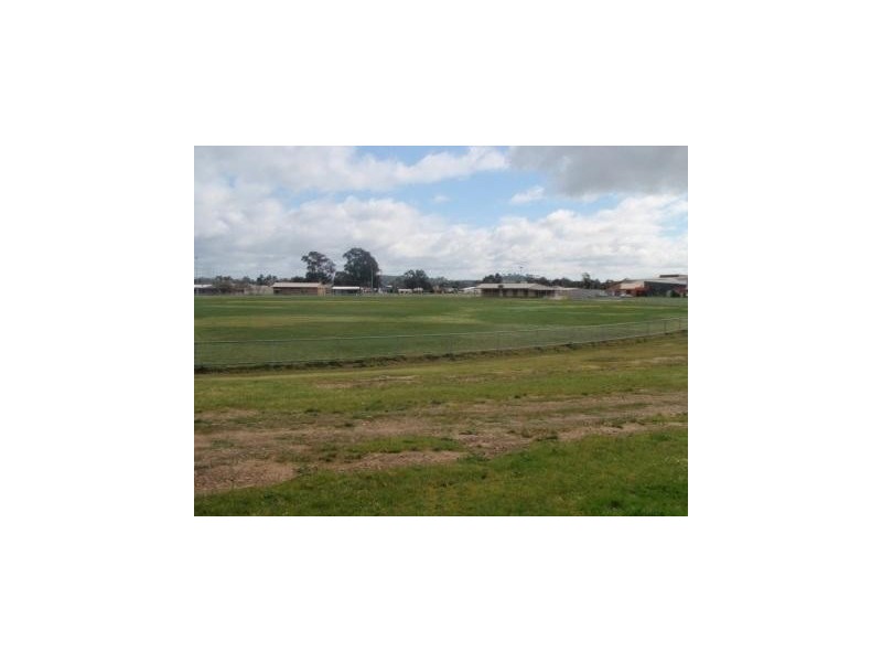 23 Howe Street, Seymour VIC 3660