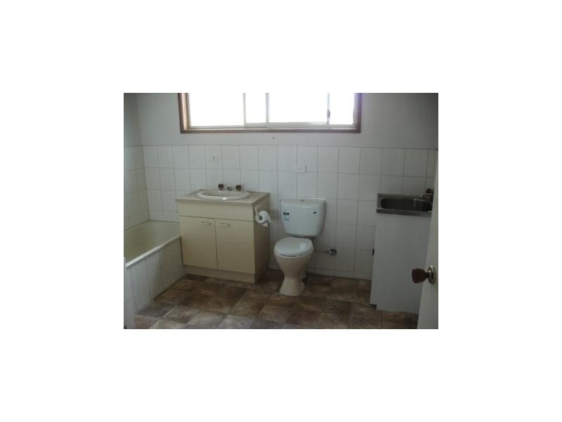 3/30 Clarey Avenue, Seymour VIC 3660