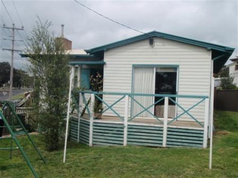 1 Chisholm Crescent, Seymour VIC 3660