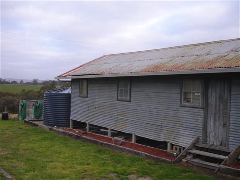 725 Seymour Pyalong Road, Seymour VIC 3660