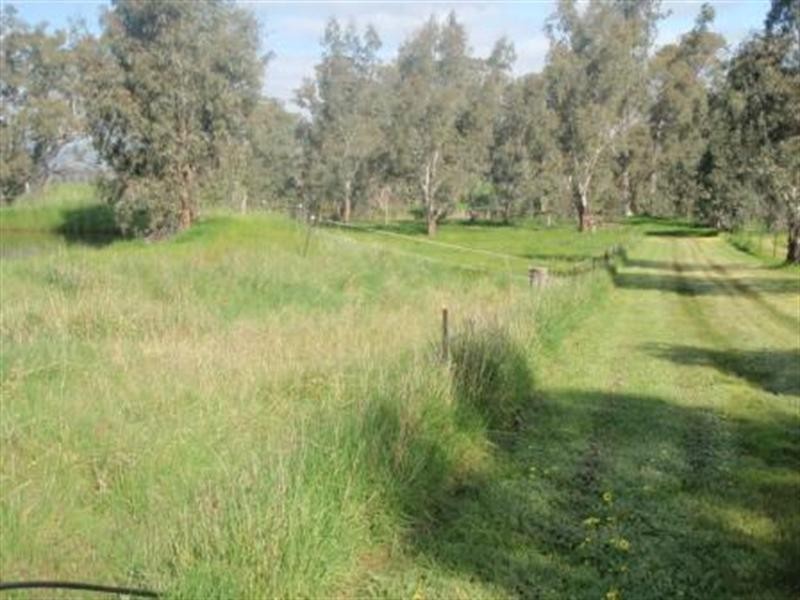 210 Highlands Road, Seymour VIC 3660